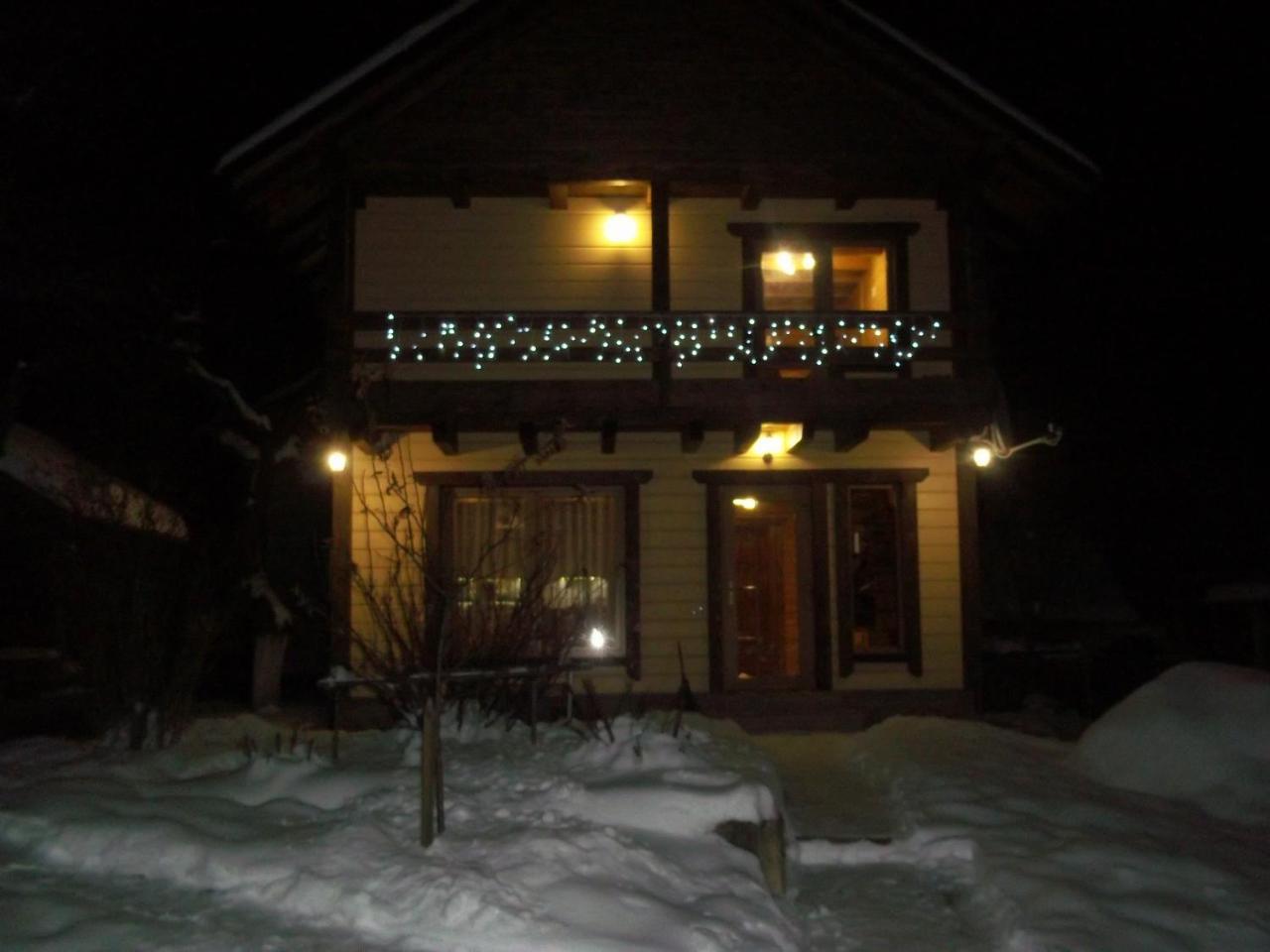 У Тарнавських Mykulytschyn Exterior foto